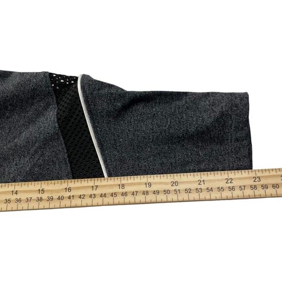 PINK Victorias Secret Womens Athletic Capri Leggings Sz Small Mesh Accent Gray - Picture 5 of 8